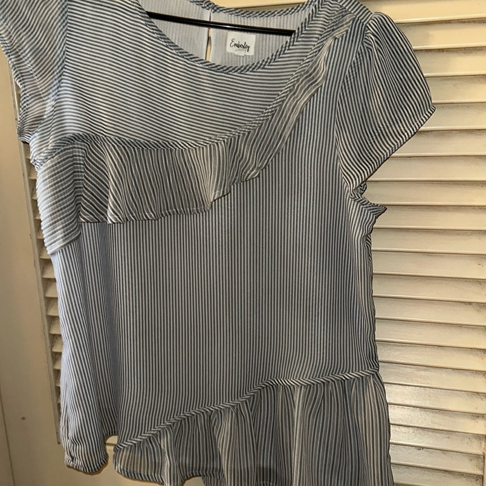 Emberley navy and white stripped contrast ruffle blouse, cupped sleeves.
